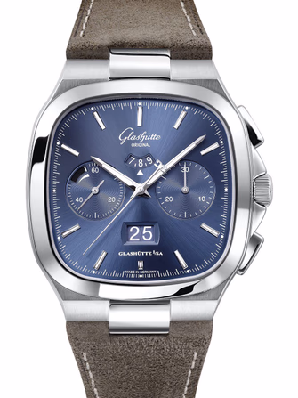 Seventies Chronograph Panorama Date