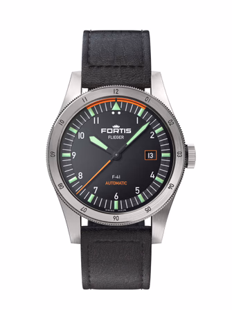 Flieger F-41 auf Lederband