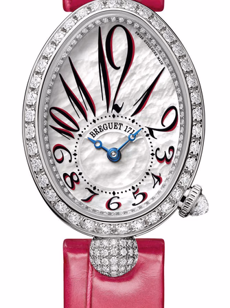 Reine de Naples 8928