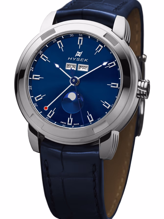 IO 42MM MOON PHASE & ANNUAL CALENDAR