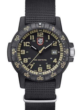 Leatherback Sea Turtle Giant 0320 Series