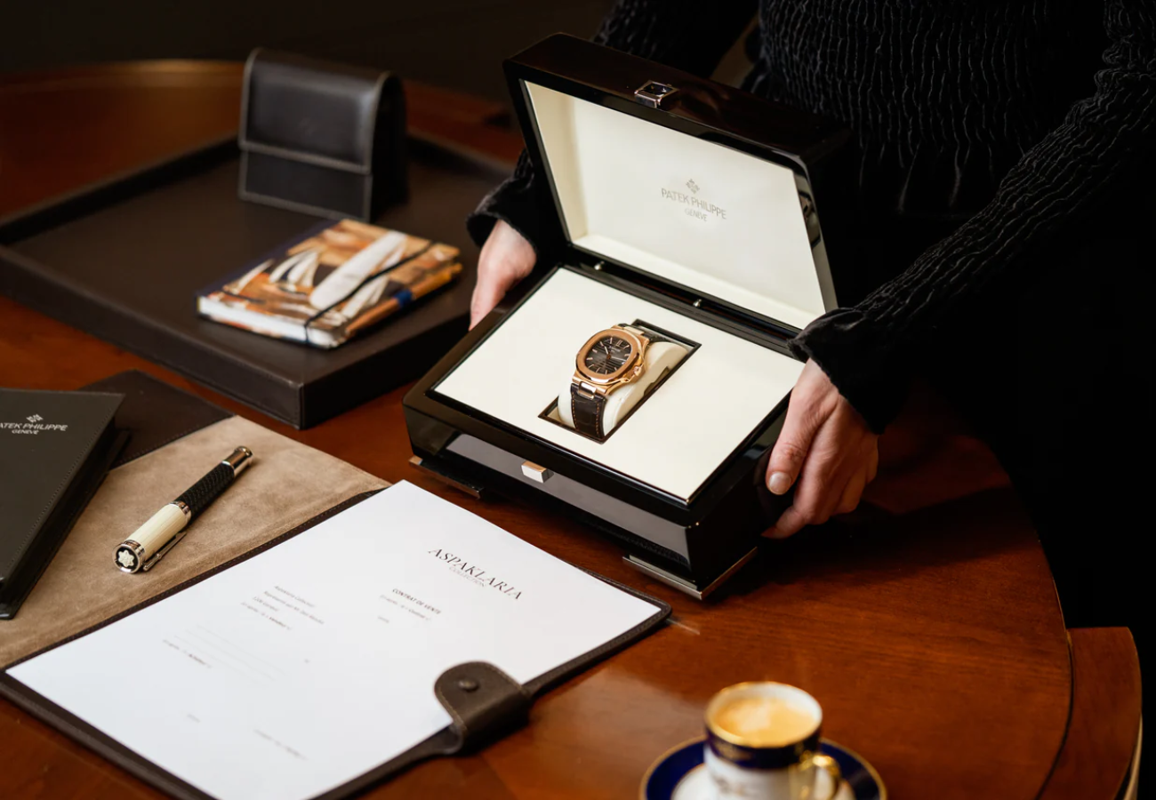 Aspaklaria Collection